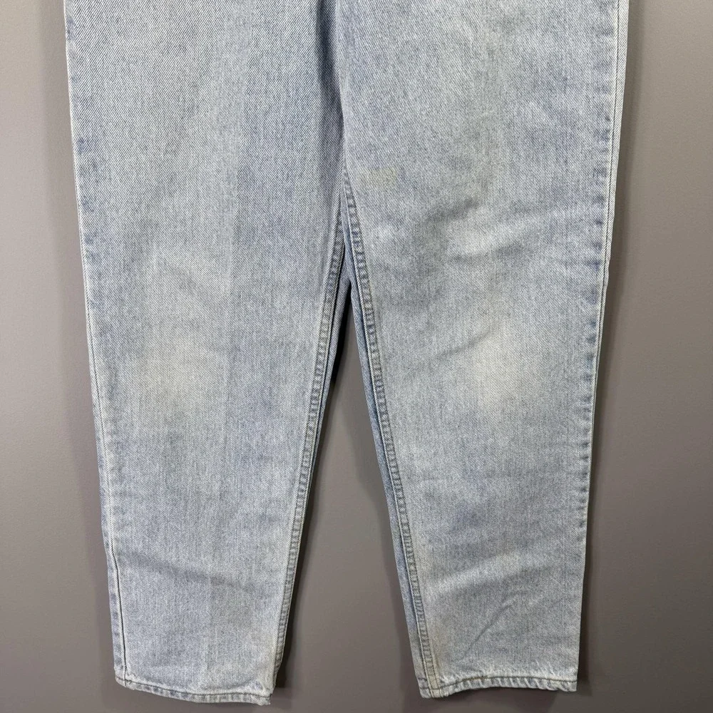 Vintage Levis 550 Student Jeans Mens 28x30 Light Wash Blue Relaxed Fit Tapered